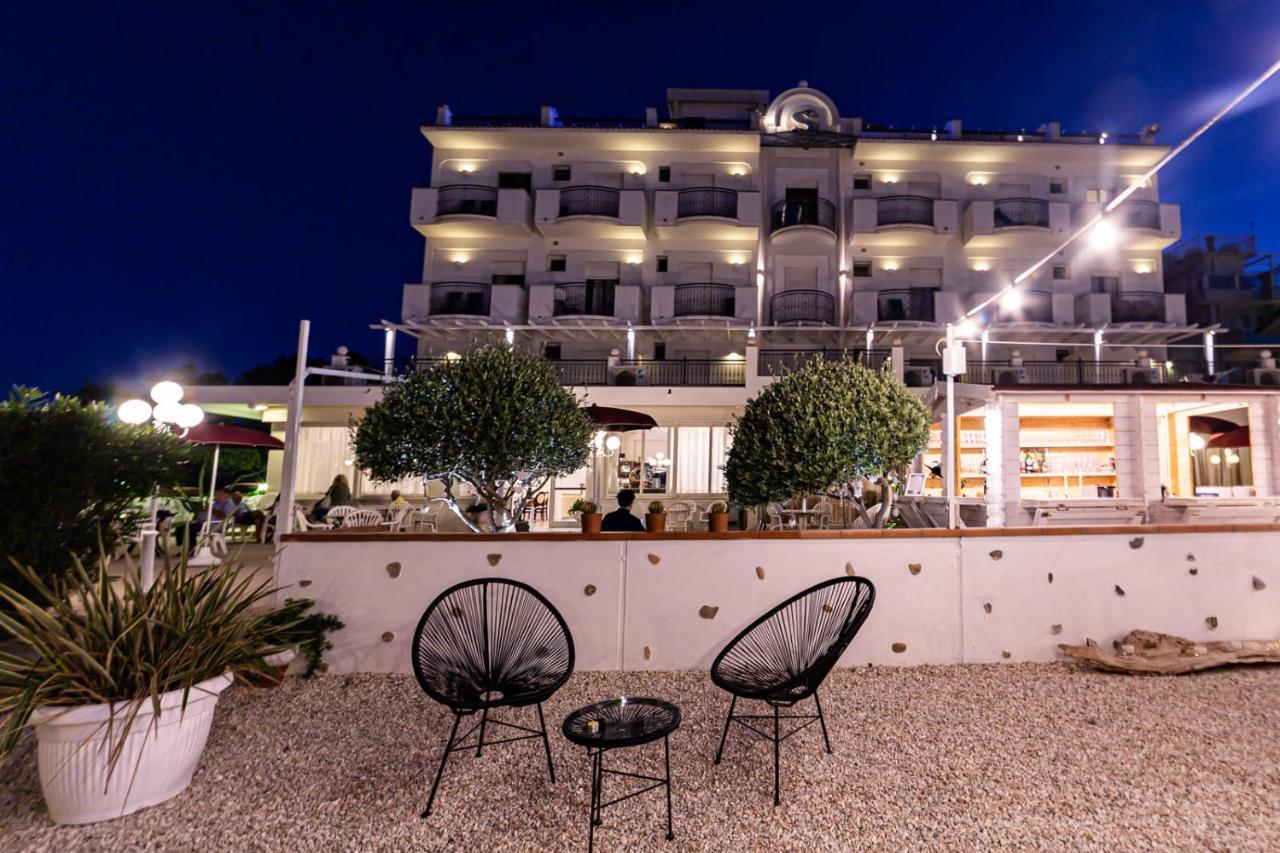 Hotel Soraya - Spiaggia Sawasdee Riccione Exterior photo