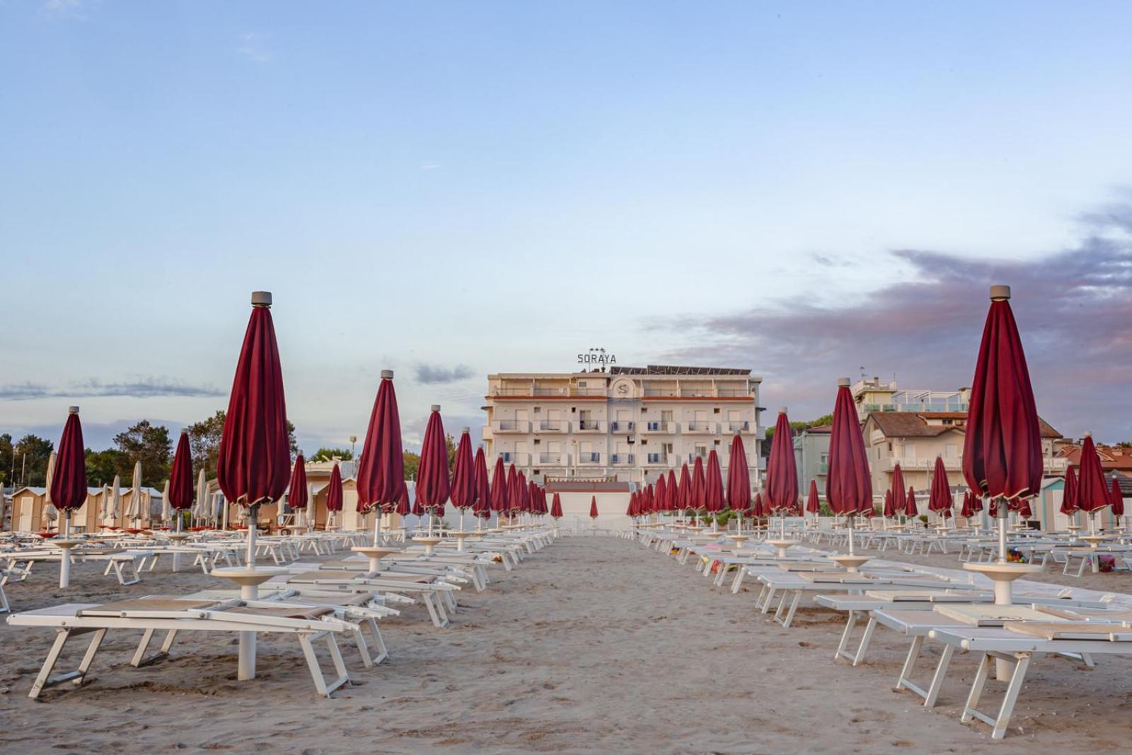 Hotel Soraya - Spiaggia Sawasdee Riccione Exterior photo